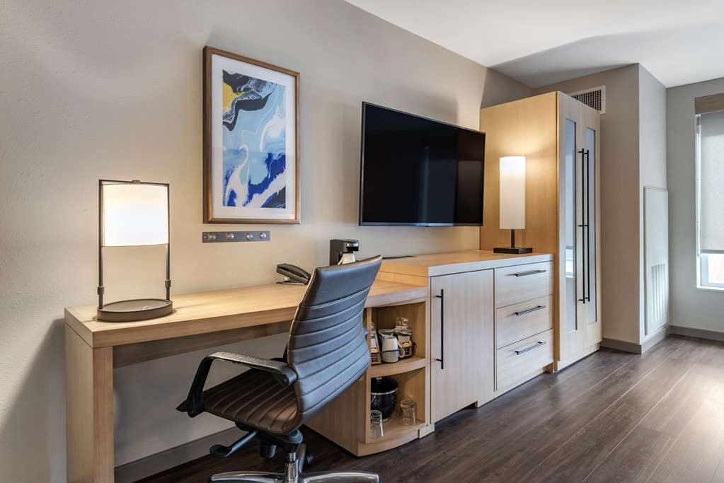 Hyatt Place Indianapolis Carmel - photo 17