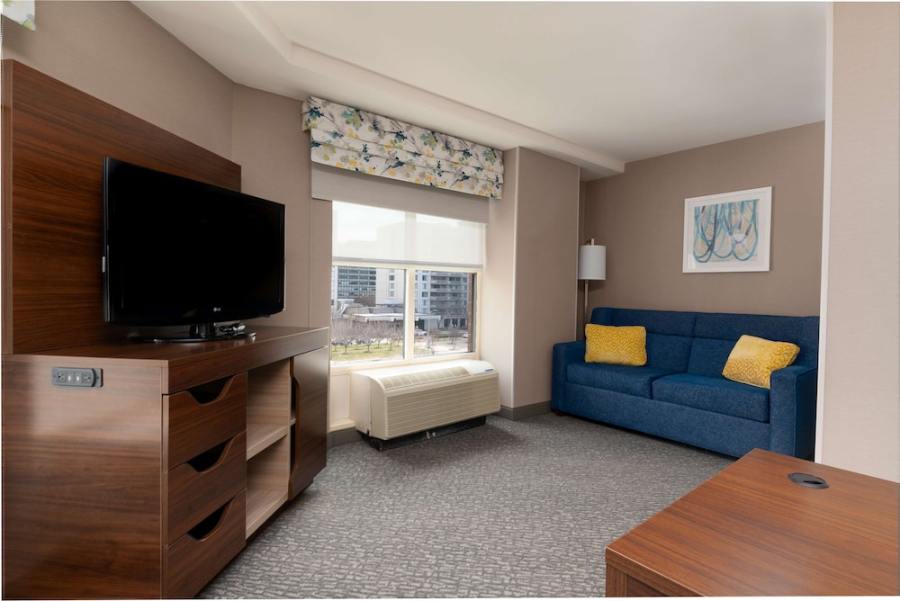 Hampton Inn & Suites Arlington Crystal City DCA - photo 27