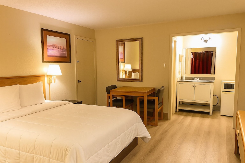 River Forest Inn - photo 7