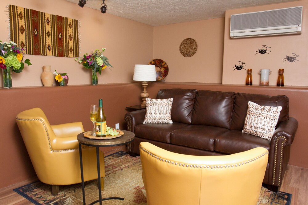 Inn on the Paseo - photo 30