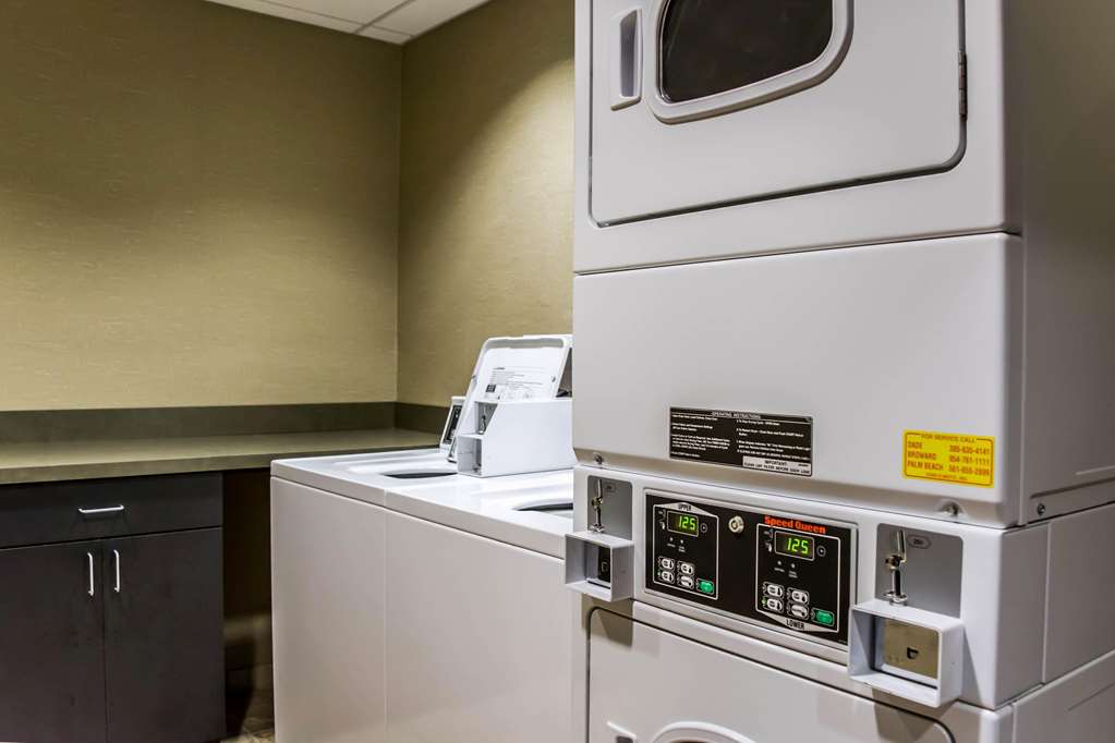 Comfort Suites Palm Bay Melbourne - photo 32