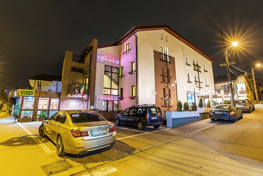 Hotel Casa David in Craiova, Romania