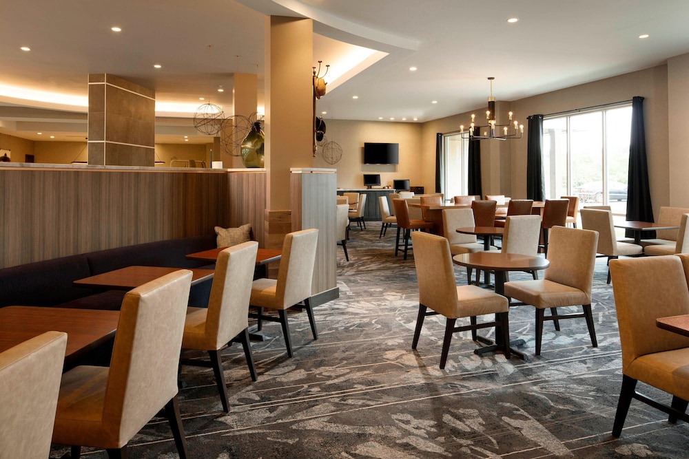 TownePlace Suites by Marriott Louisville Northeast - photo 32