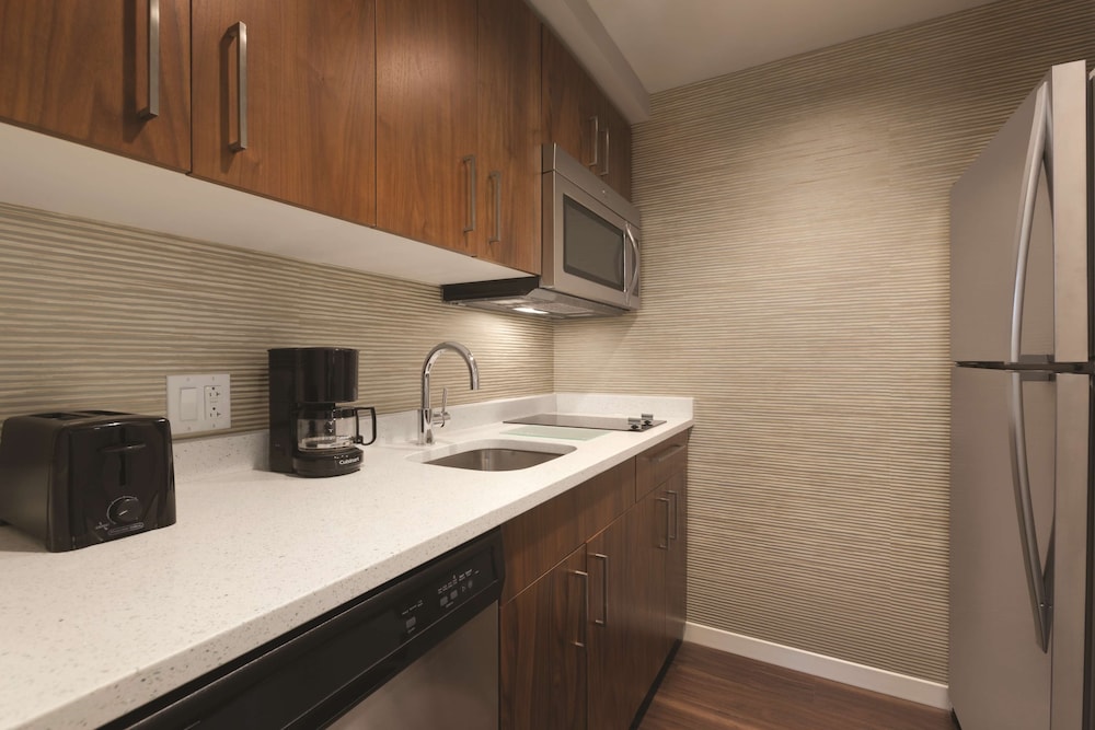 Homewood Suites by Hilton Pittsburgh Downtown - photo 21