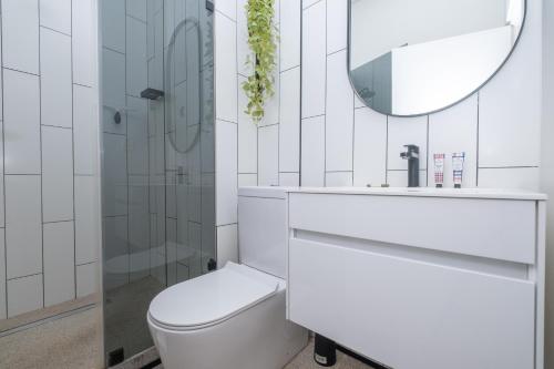 Two Bedroom Apartment with Hot Tub in De Waterkant