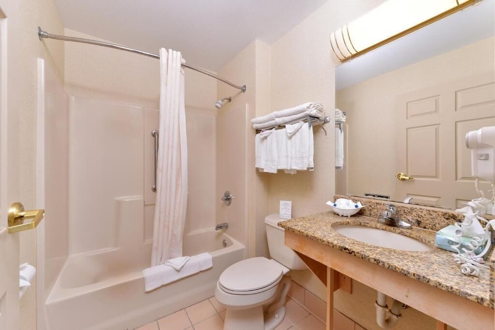 Tower Inn And Suites Of Guilford Madison - photo 13