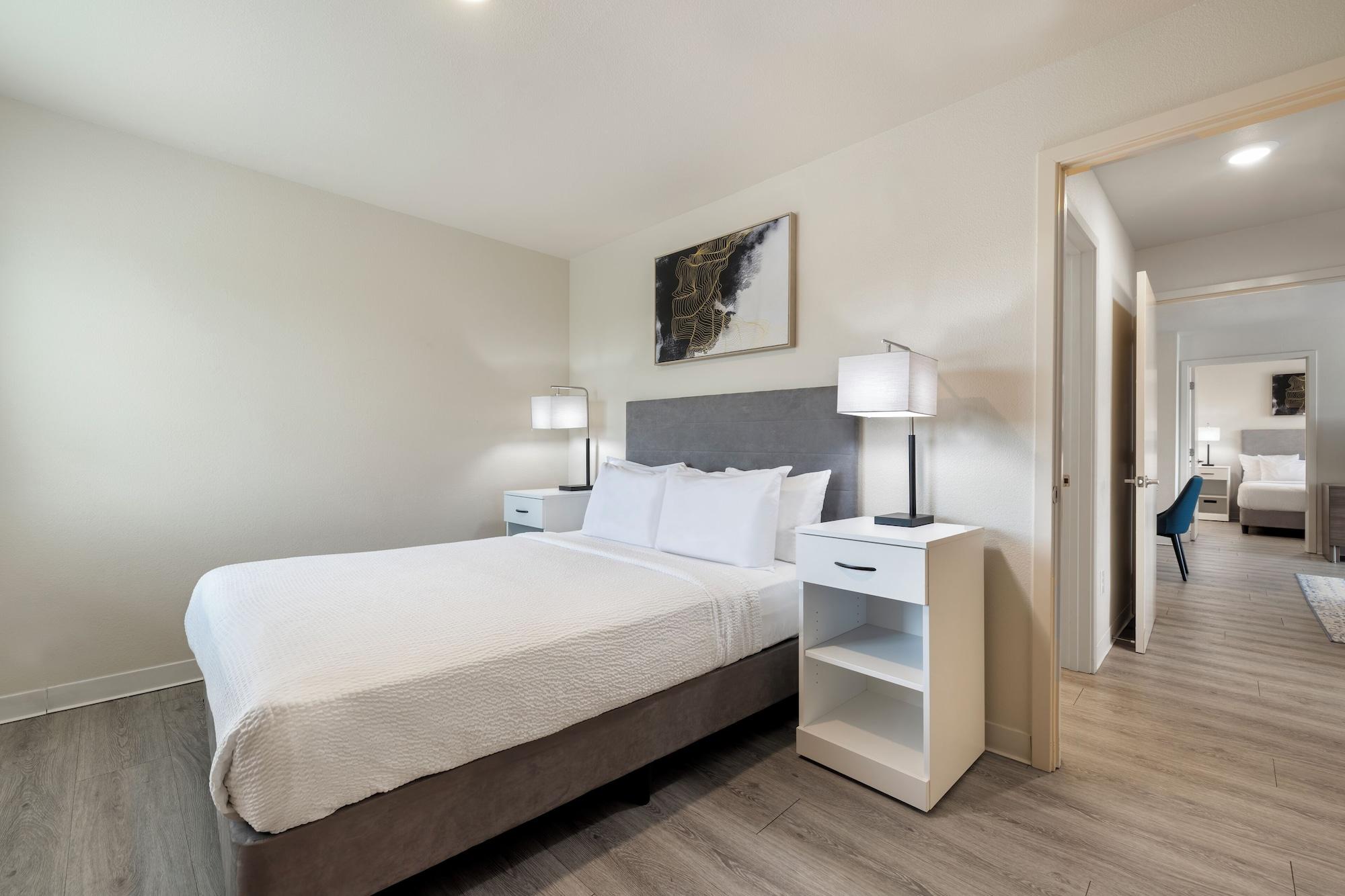 Soka Suites Dallas Las Colinas - photo 6