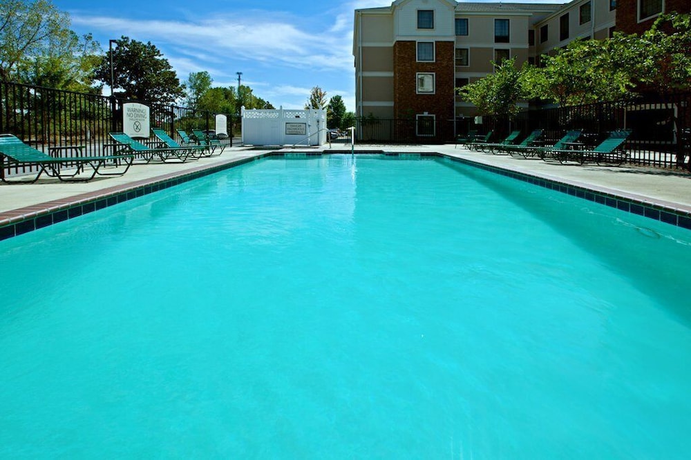 Staybridge Suites Indianapolis Airport by IHG - photo 65