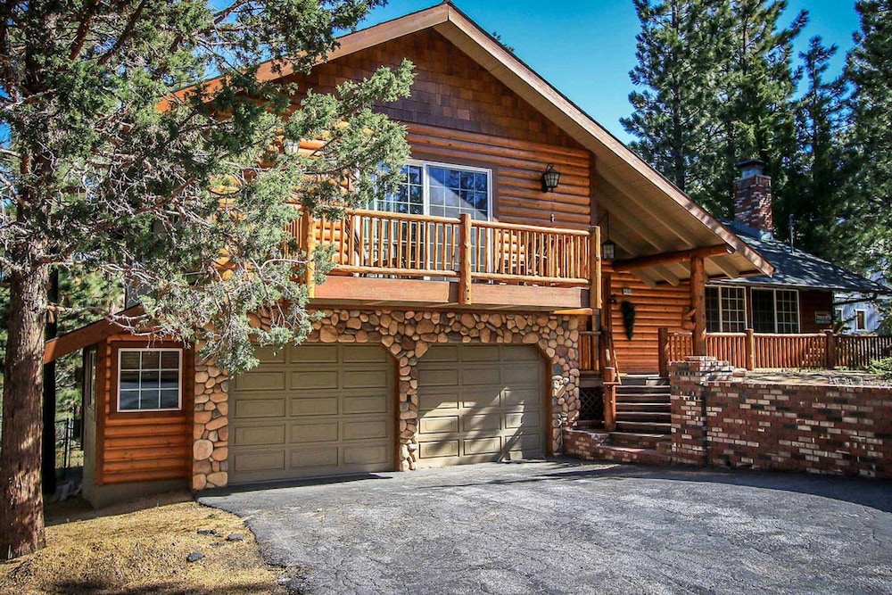 Mountain Fun 1729 by Big Bear Vacations
