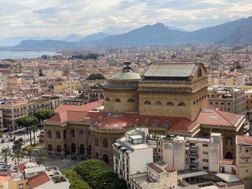 Clar Suite Grattacielo — 4-Star Luxury Hotel in Palermo, Italy
