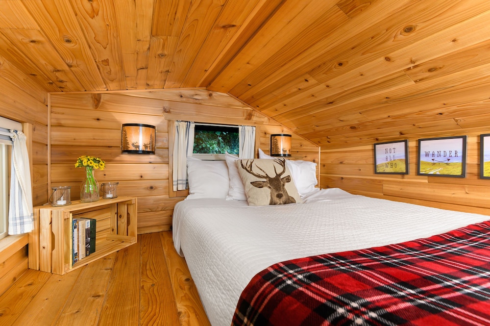 Tiny Digs Hotel of Tiny Houses - photo 18