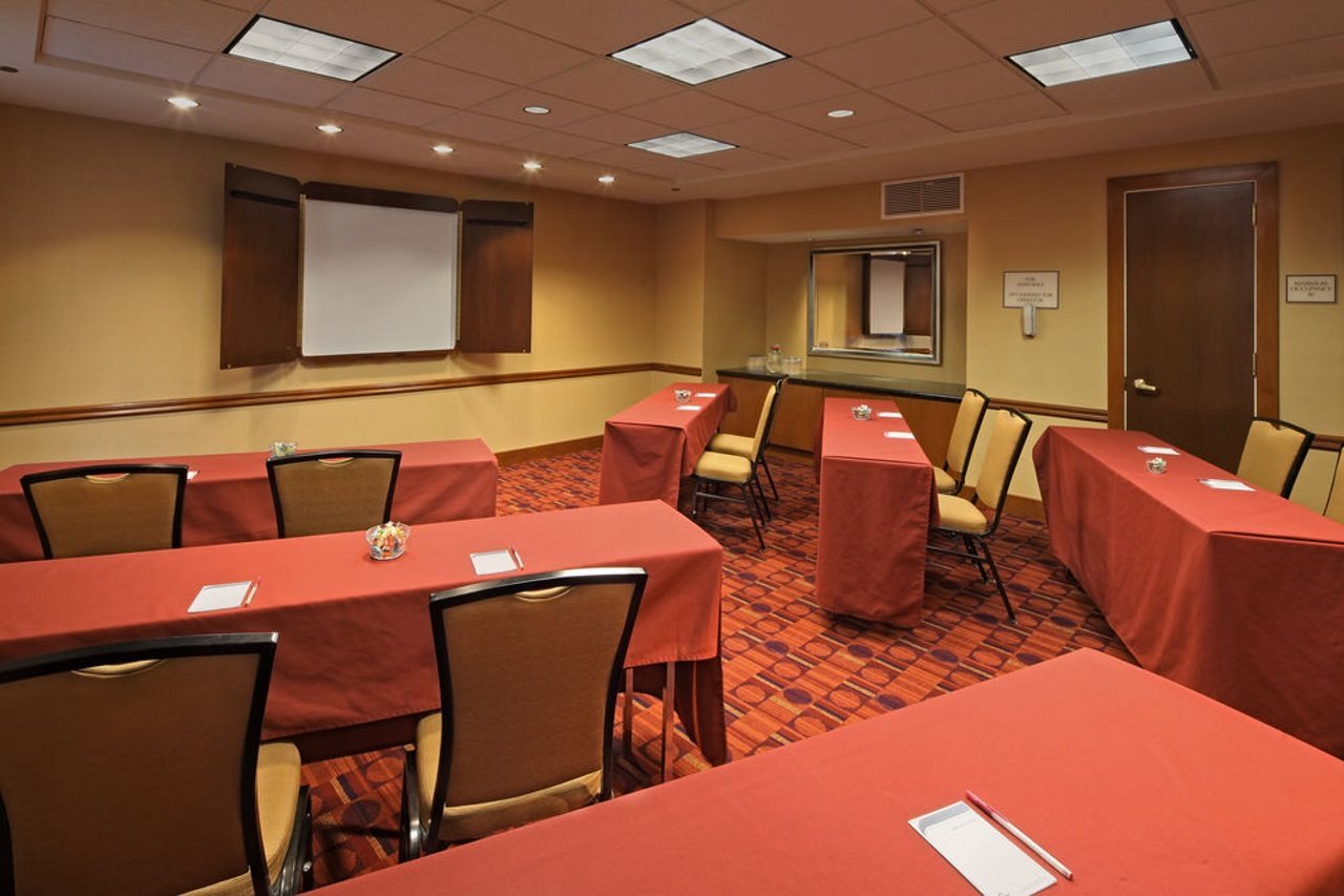 Residence Inn by Marriott Philadelphia Conshohocken - photo 22