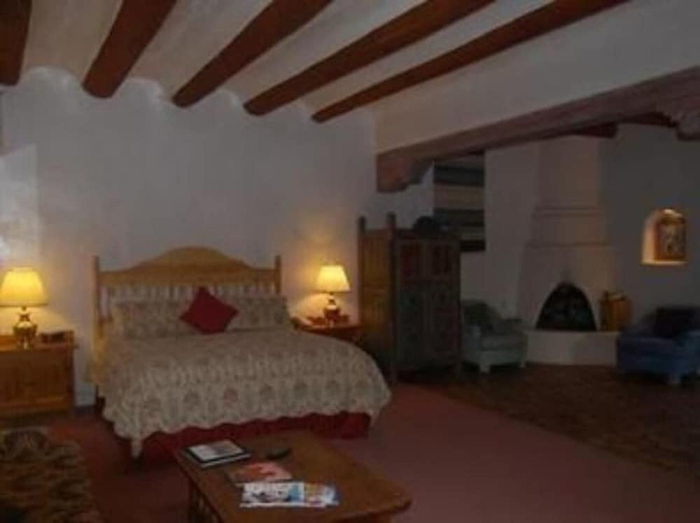 The Inn At The Delta - photo 12