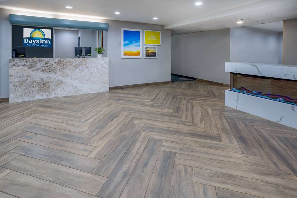 Days Inn by Wyndham Pleasant Prairie Kenosha - photo 11