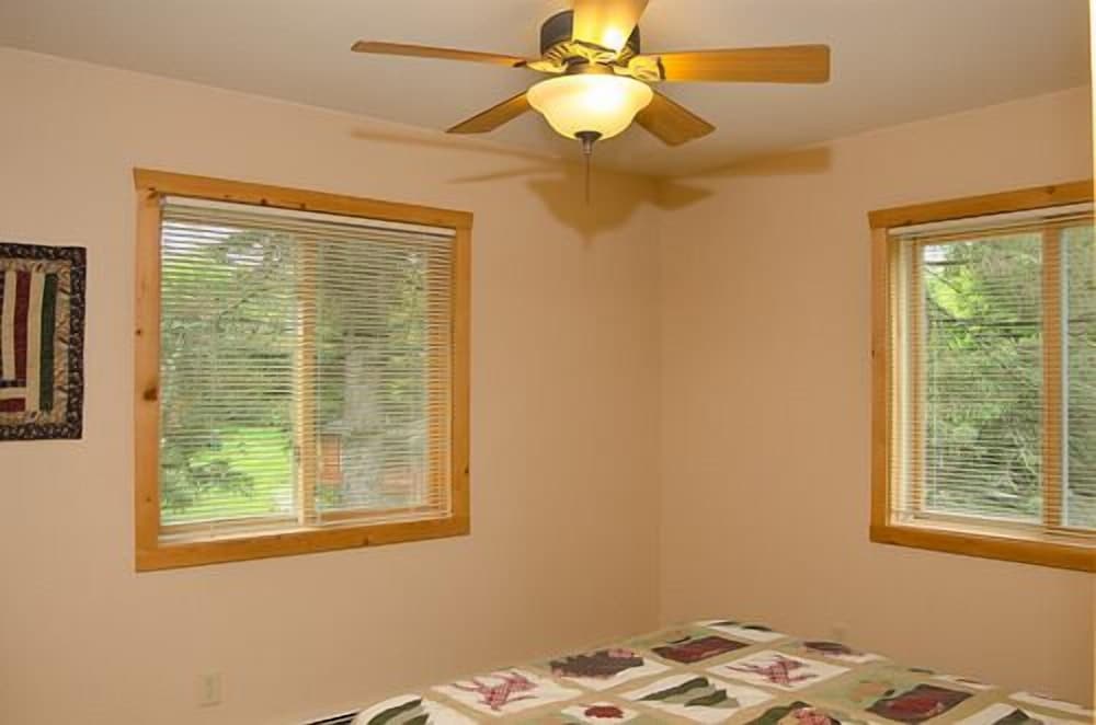 Woodland Beach Resort - photo 55