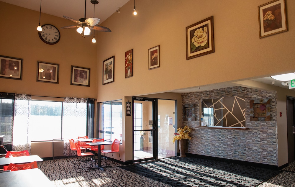 Americas Best Value Inn Finlayson - photo 19
