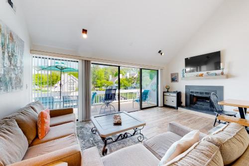 Sea Colony West 33563 Brighton Trail Unit 4007F — 4-Star Luxury Hotel in Bethany Beach, United States