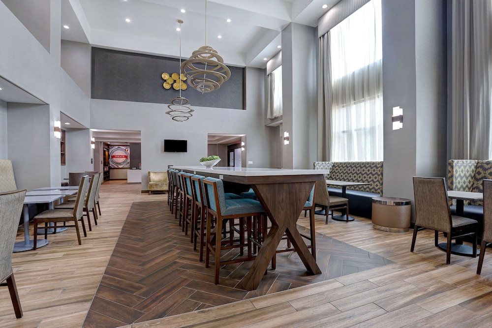Hampton Inn & Suites Dallas DeSoto - photo 39