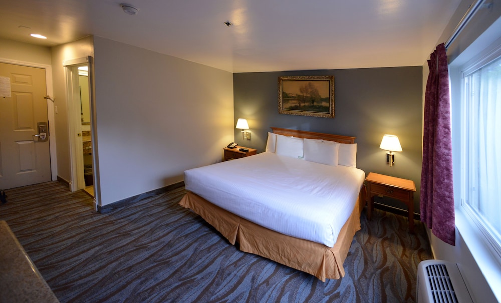 Cherry Orchard Inn - photo 10