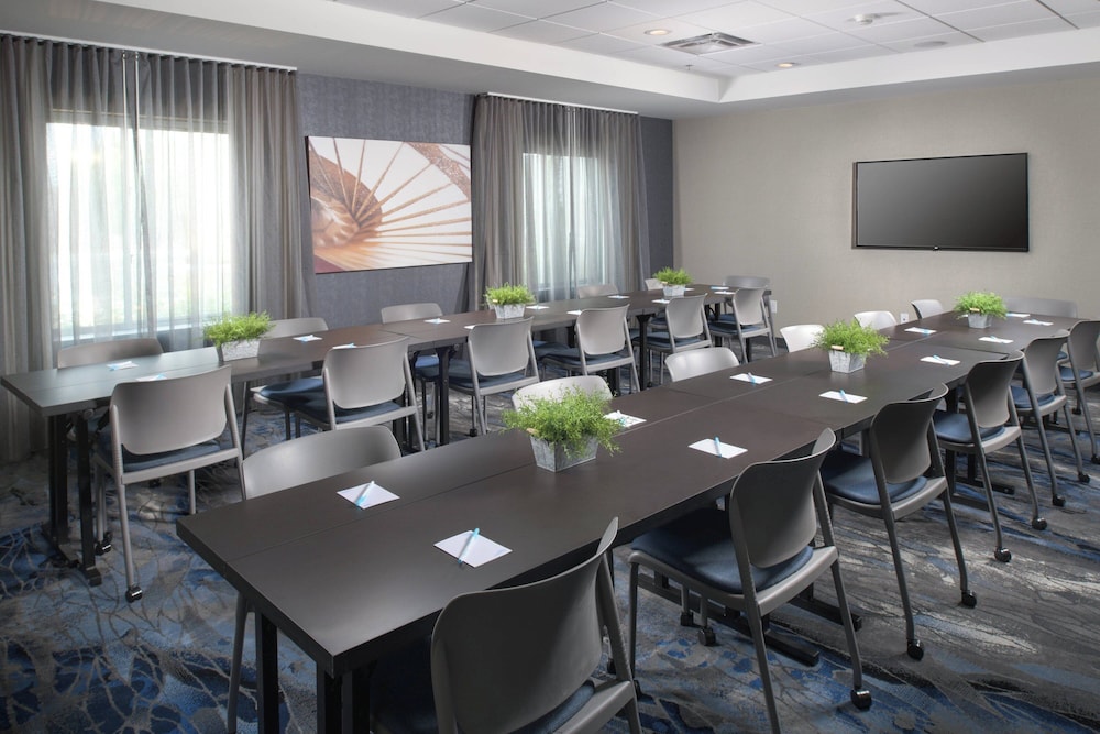 Fairfield Inn & Suites Athens Marriott - photo 37