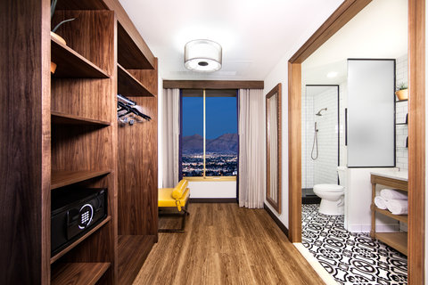 El Cortez Cabana Suites - photo 12