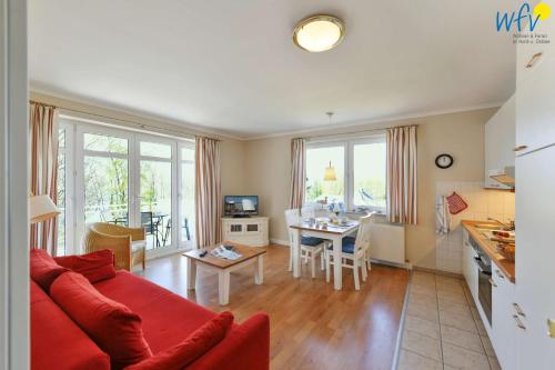 Haus am Hövt Ferienwohnung 8 — 4-Star Luxury Hotel in Ostseebad Goehren, Germany