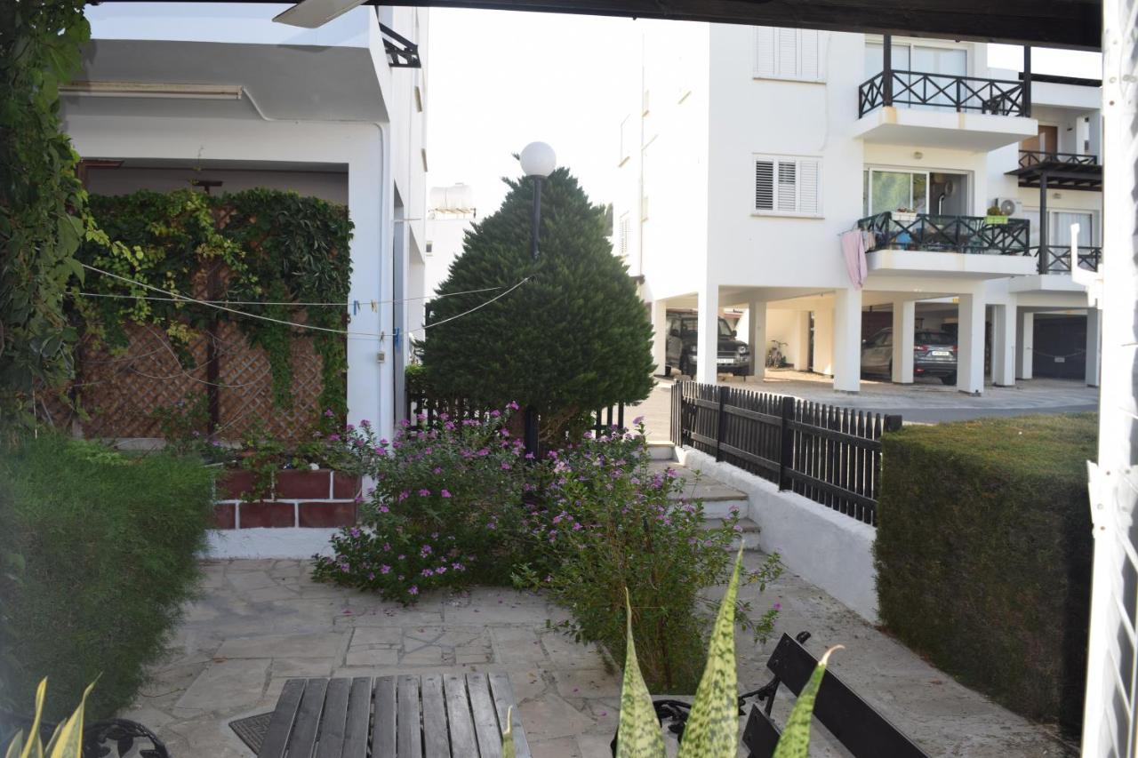 Pampering Beach Dream a Stunning Luxury Retreat at Yialos Village