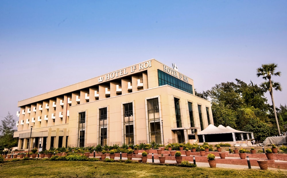 Le Roi Digha in Digha, India