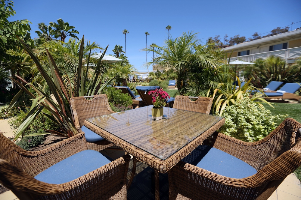 The Pavilion Hotel - photo 28