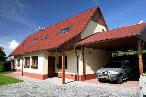 Chalupa Bella - carbon neutral hotel in Kunvald