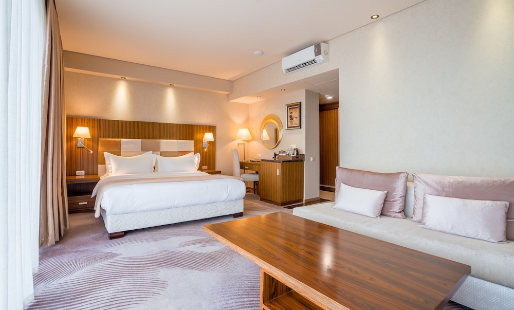 Dreamland Oasis Hotel Chakvi