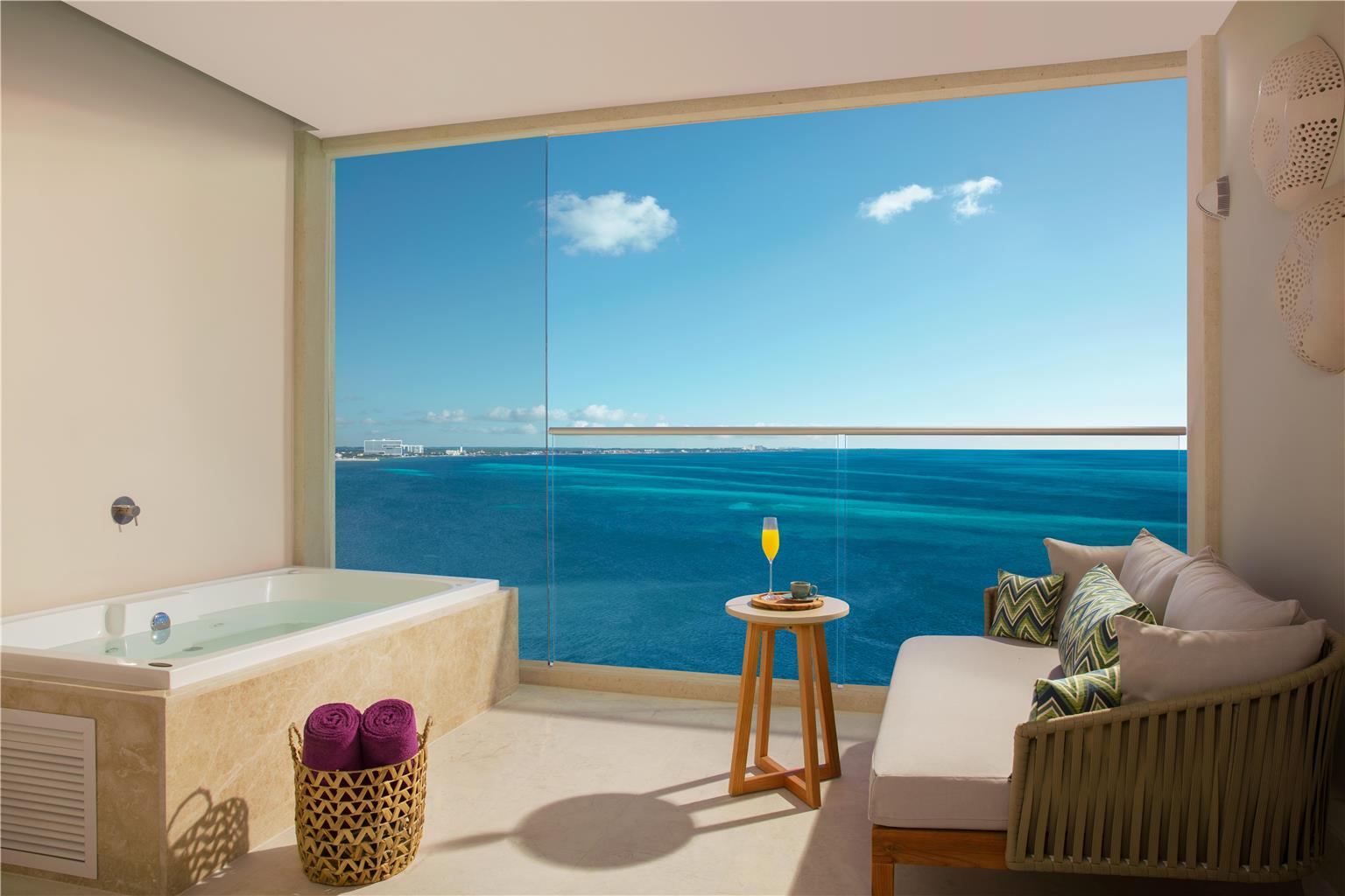 Guest room
