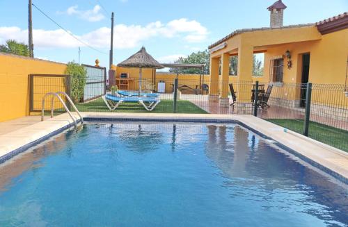 Casa Calas Boliña — 4-Star Luxury Hotel in Conil De La Frontera, Spain