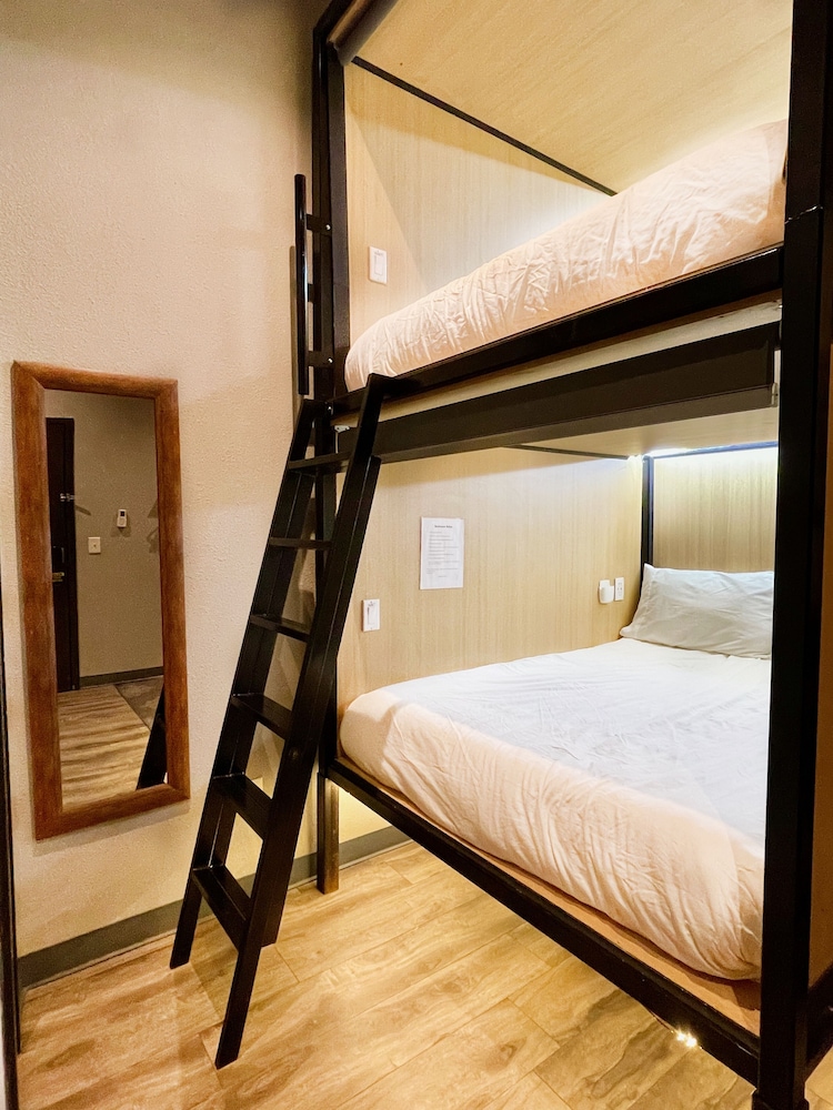 Boxstel Moderns Stay Hotel - photo 17