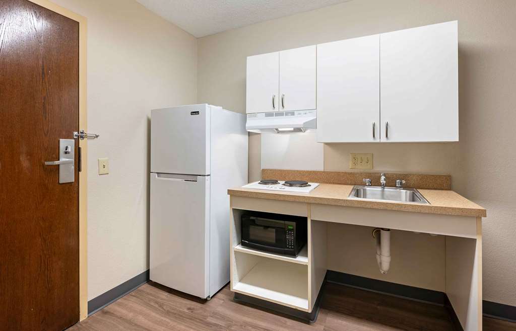 Extended Stay America Suites Dayton North - photo 14