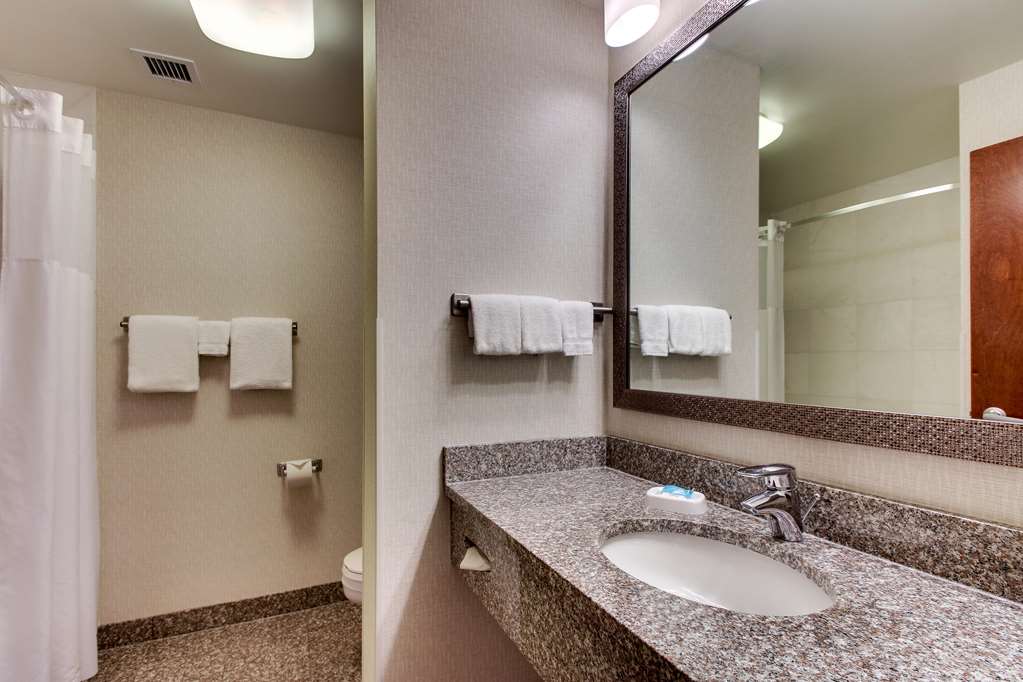 Drury Inn & Suites Meridian - photo 31