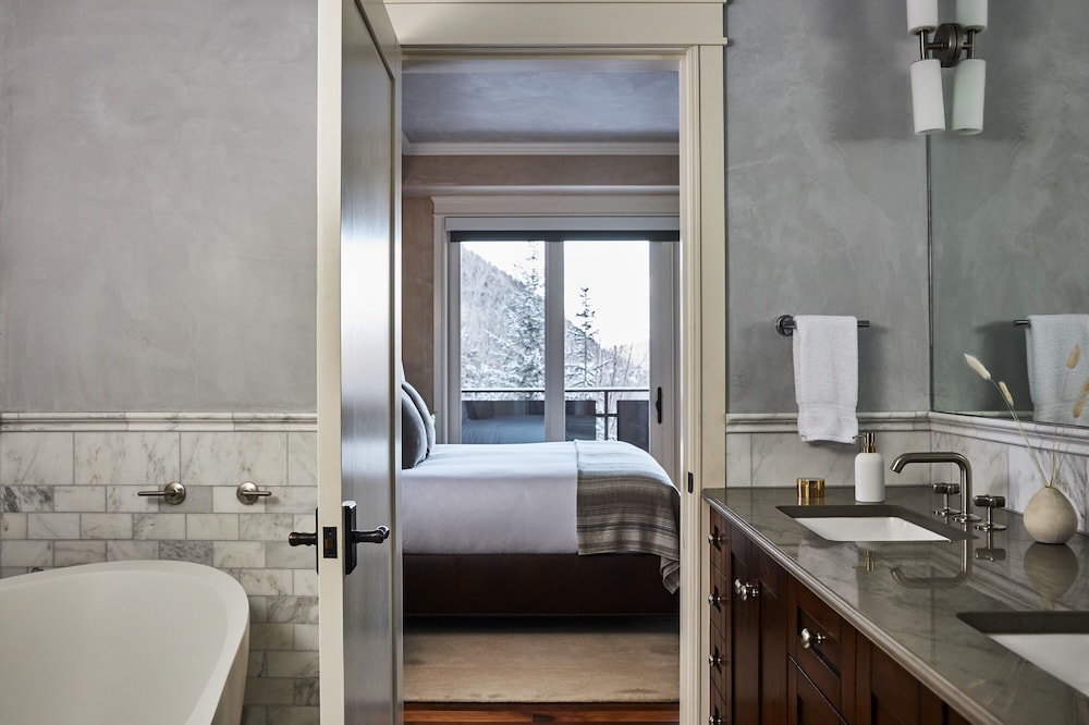 Element 52 Auberge Collection - photo 314