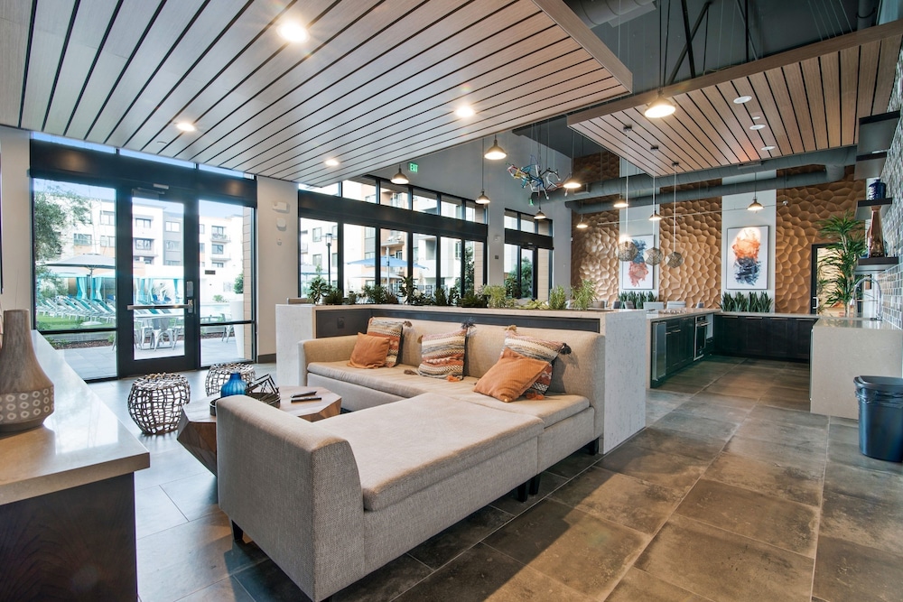 Global Luxury Suites in Menlo Park - photo 5