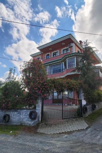 Trabzon Gürbulakta kiralık villa — 4-Star Luxury Hotel in Trabzon, Turkey