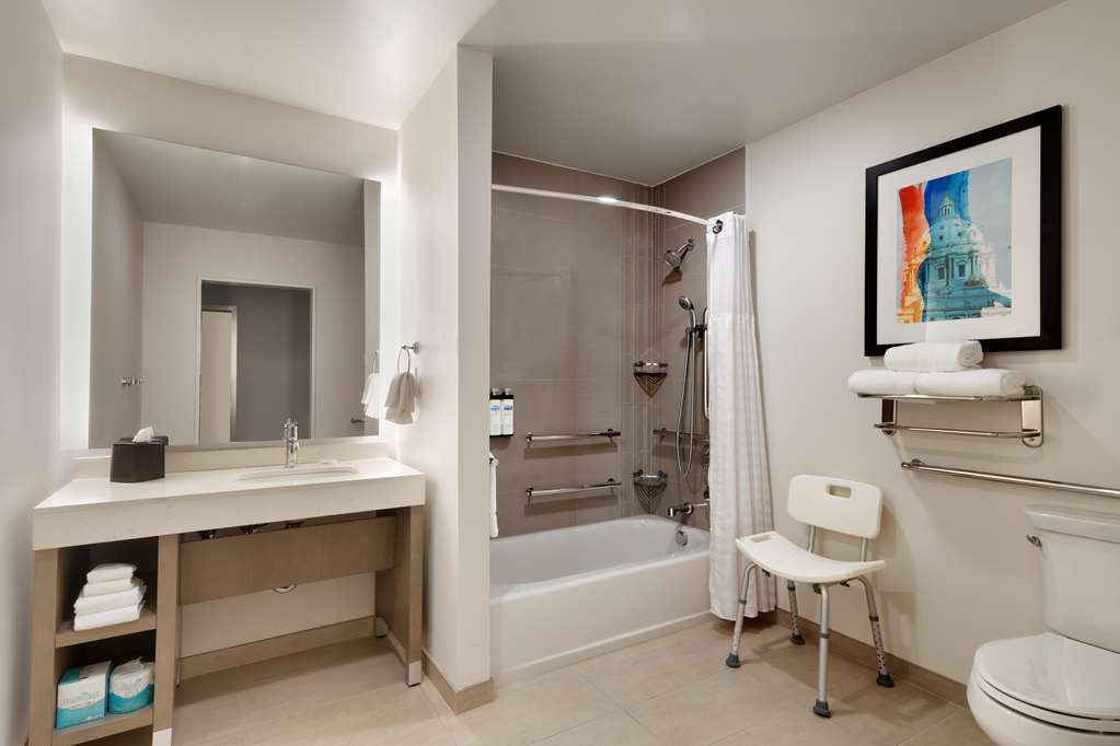 Hyatt House Rochester Mayo Clinic Area - photo 34