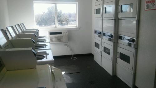 InTown Suites Extended Stay Denver CO Englewood - photo 14