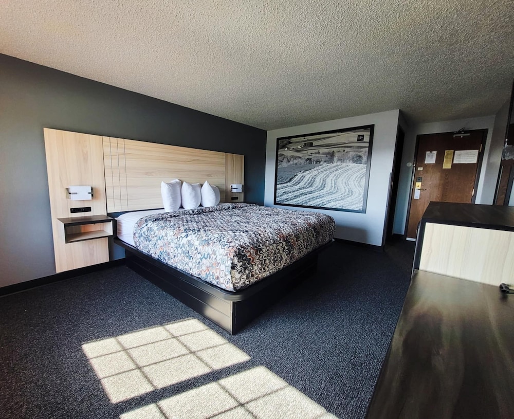 The Northwest Inn - photo 9
