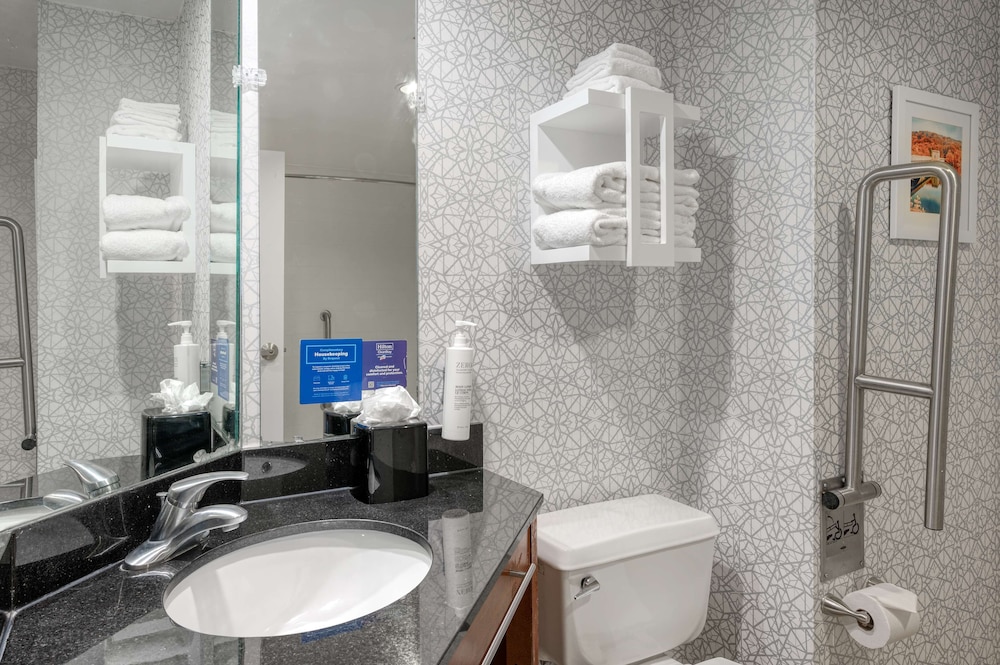 Hampton Inn Baltimore White Marsh - photo 38