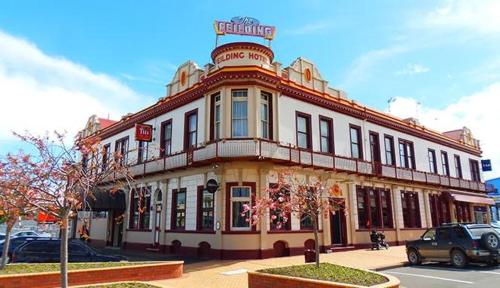 Feilding Hotel - carbon neutral hotel in Unknown City
