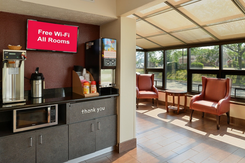 Red Roof Inn Indianapolis Greenwood - photo 54