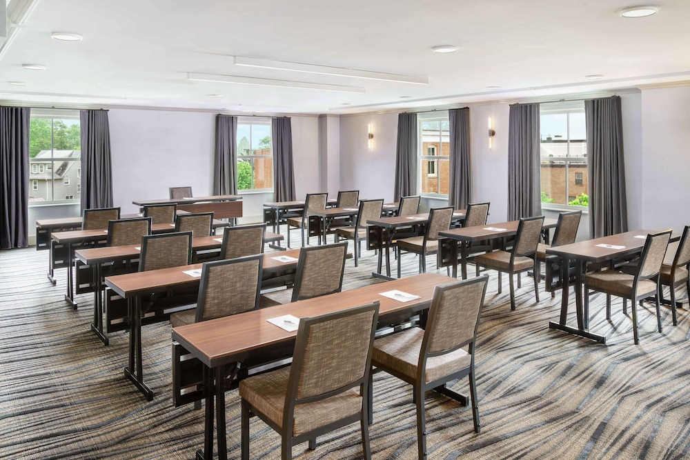 Hilton Garden Inn Annapolis Downtown - photo 42