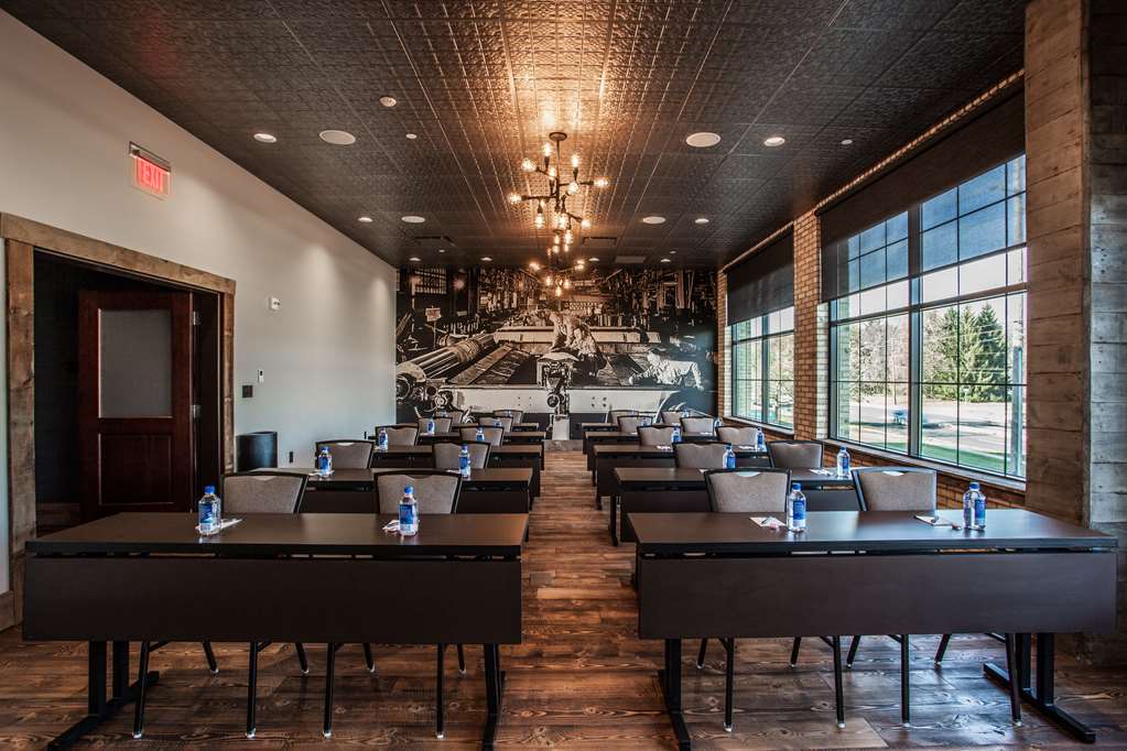Ironworks Hotel Indy - photo 21