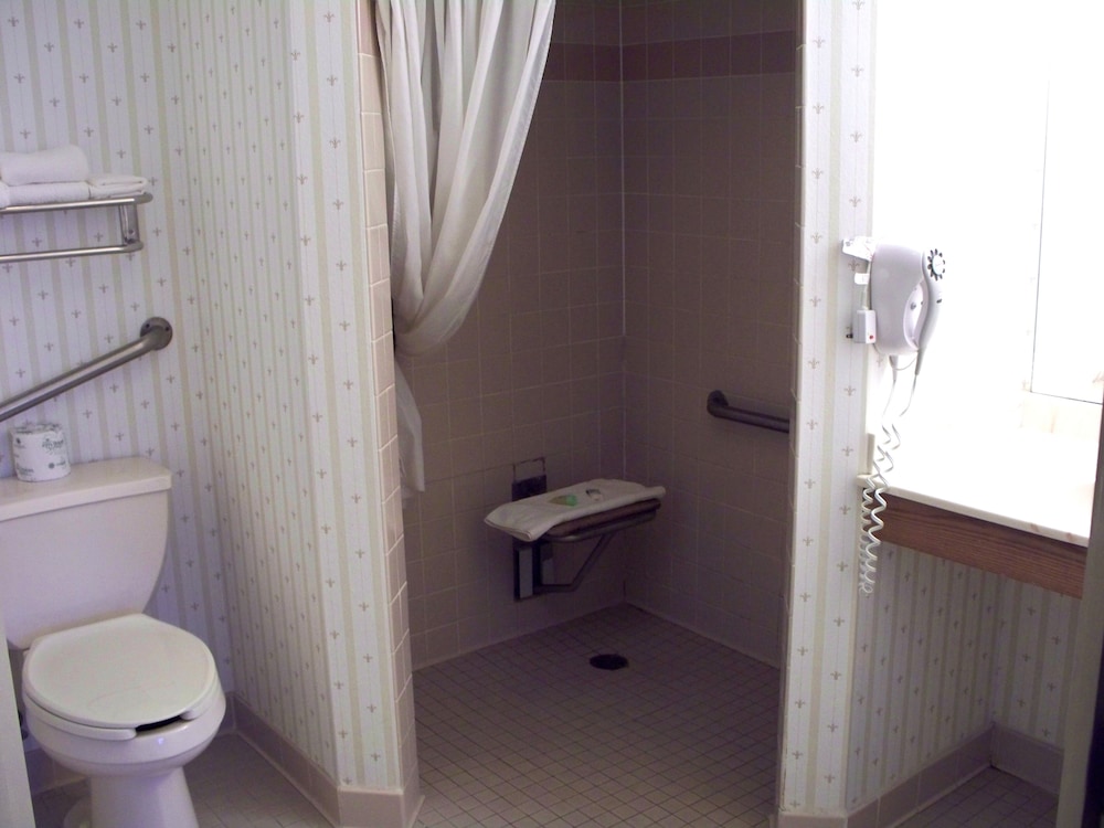 Country Inn Deerwood - photo 36