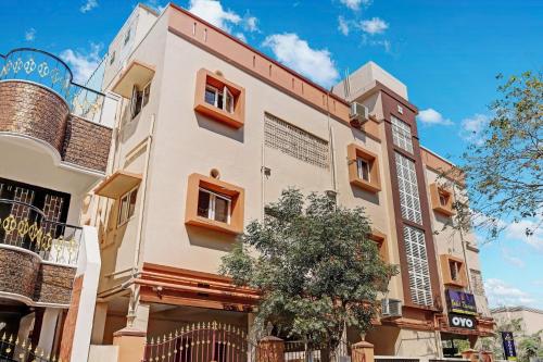 Collection O Orchid Residency Medavakkam in Chennai, India