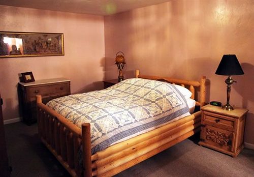 Rico Hotel Mountain Lodge - photo 3